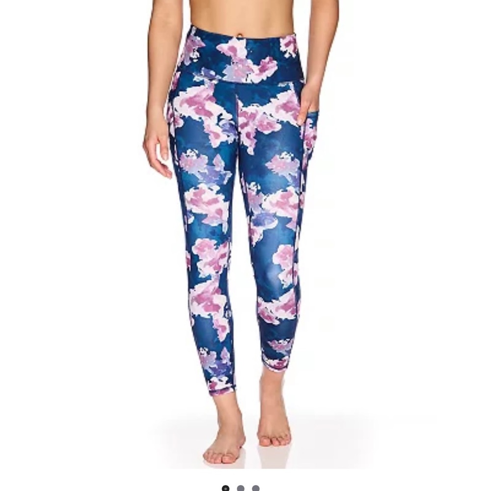 Super cute yoga pants